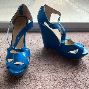Women's open toe wedges size 9.5